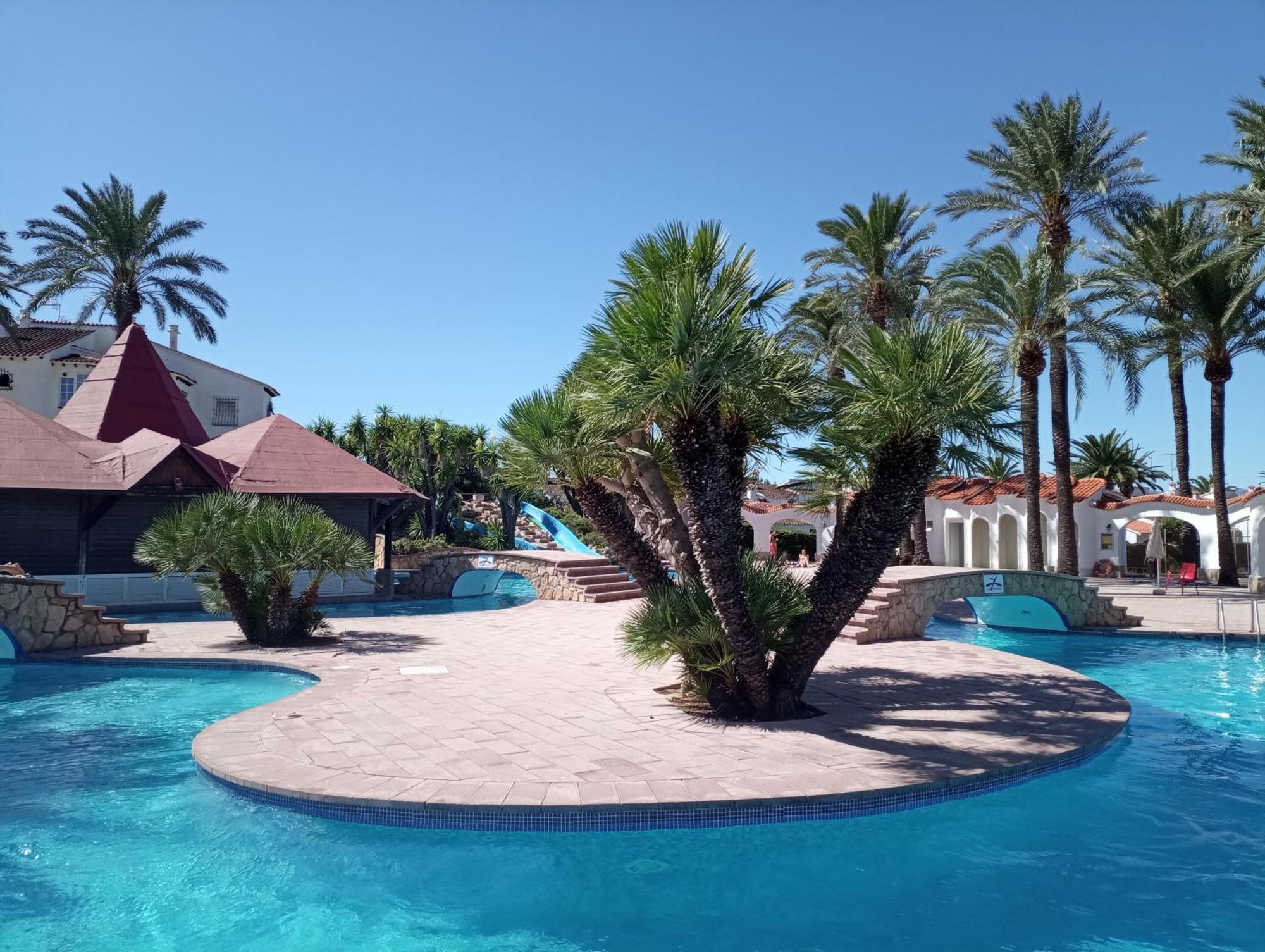 Alojamiento Con Piscina Y Chiringuito เดเนีย ภายนอก รูปภาพ